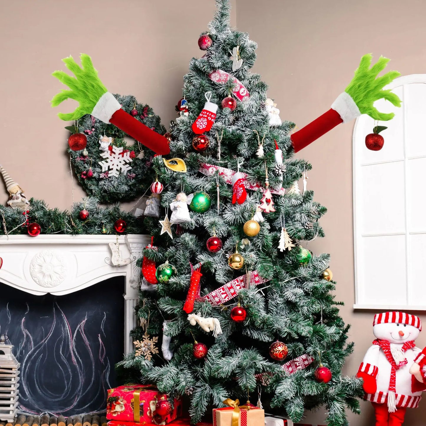 Holiday Christmas Tree Decorations