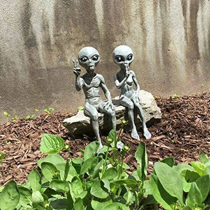 Outdoor Space Alien Statues