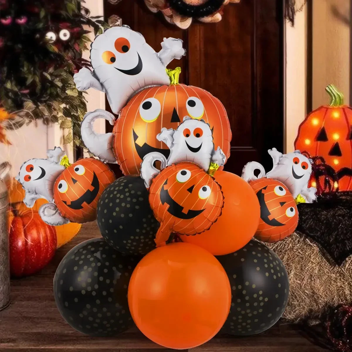 6 Different Happy Halloween Balloon Sets