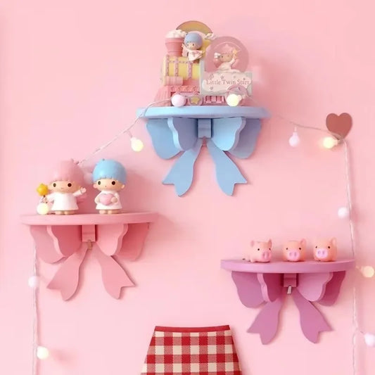Wooden Decorative Shelves for Girls' Room in Tiny Dream Collection