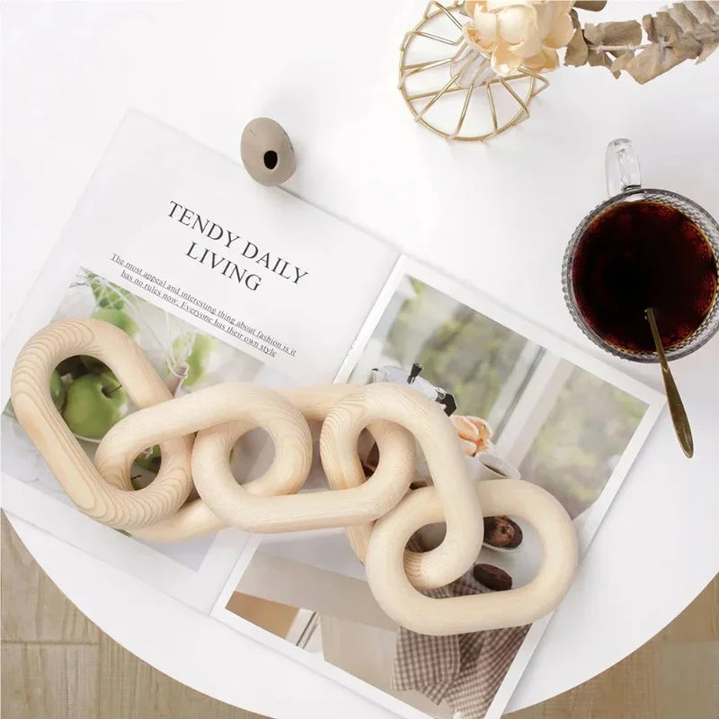 Wooden Chain Link Decor Accent