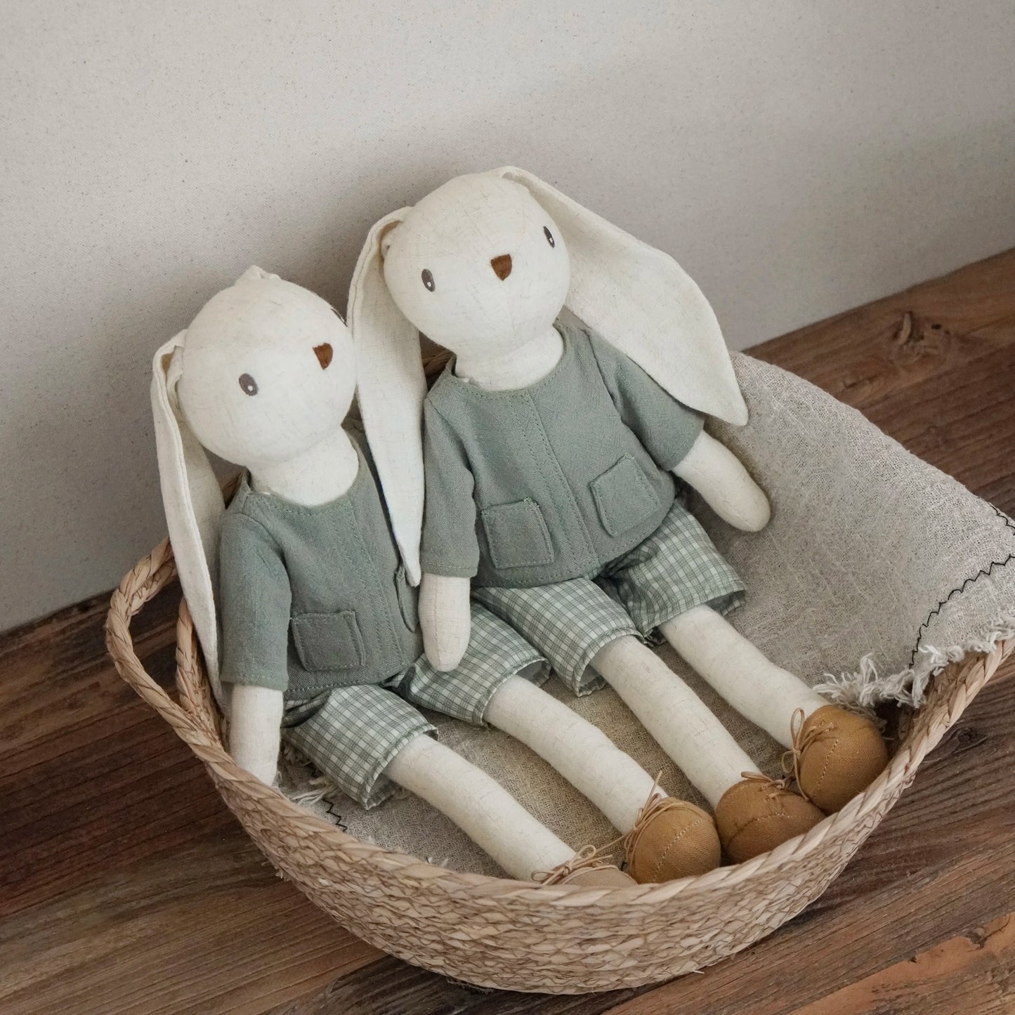 Children's Room Decor Rabbit Dolls in Tiny Dream Collection