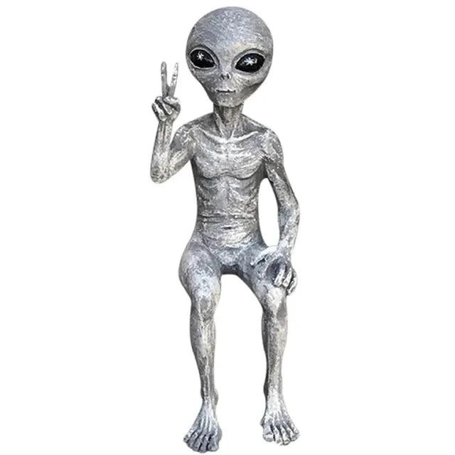 Outdoor Space Alien Statues