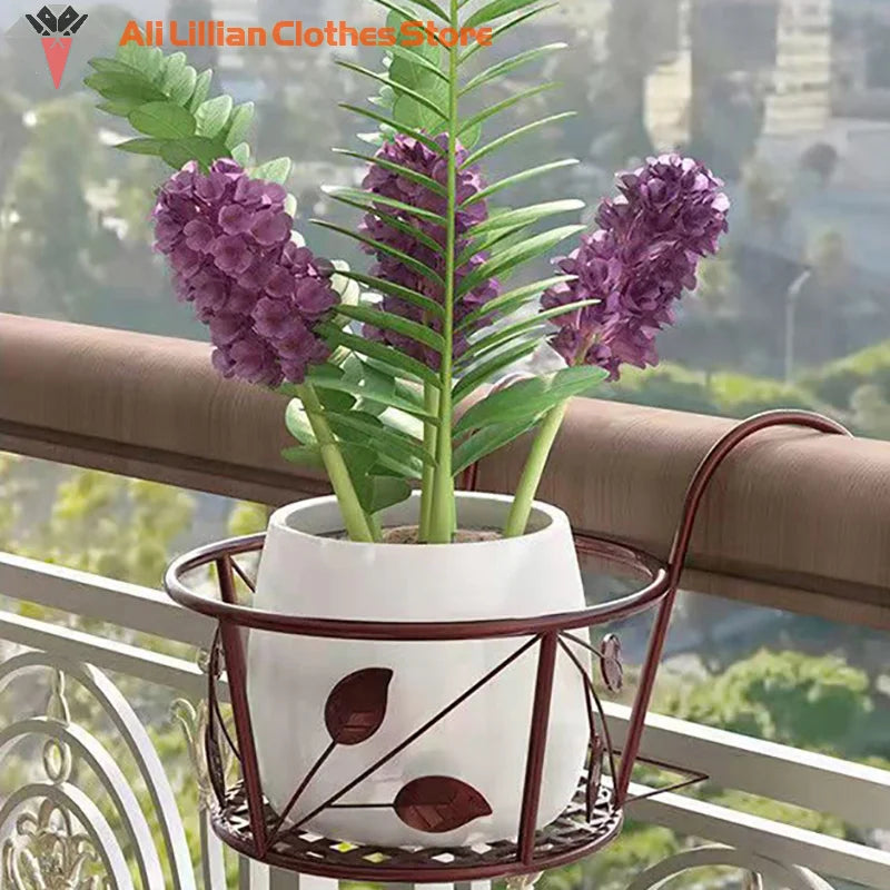 Outdoor Hanging Basket Planter